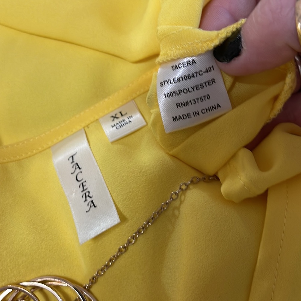 Tacera, size XL, yellow top. - Picture 8 of 8